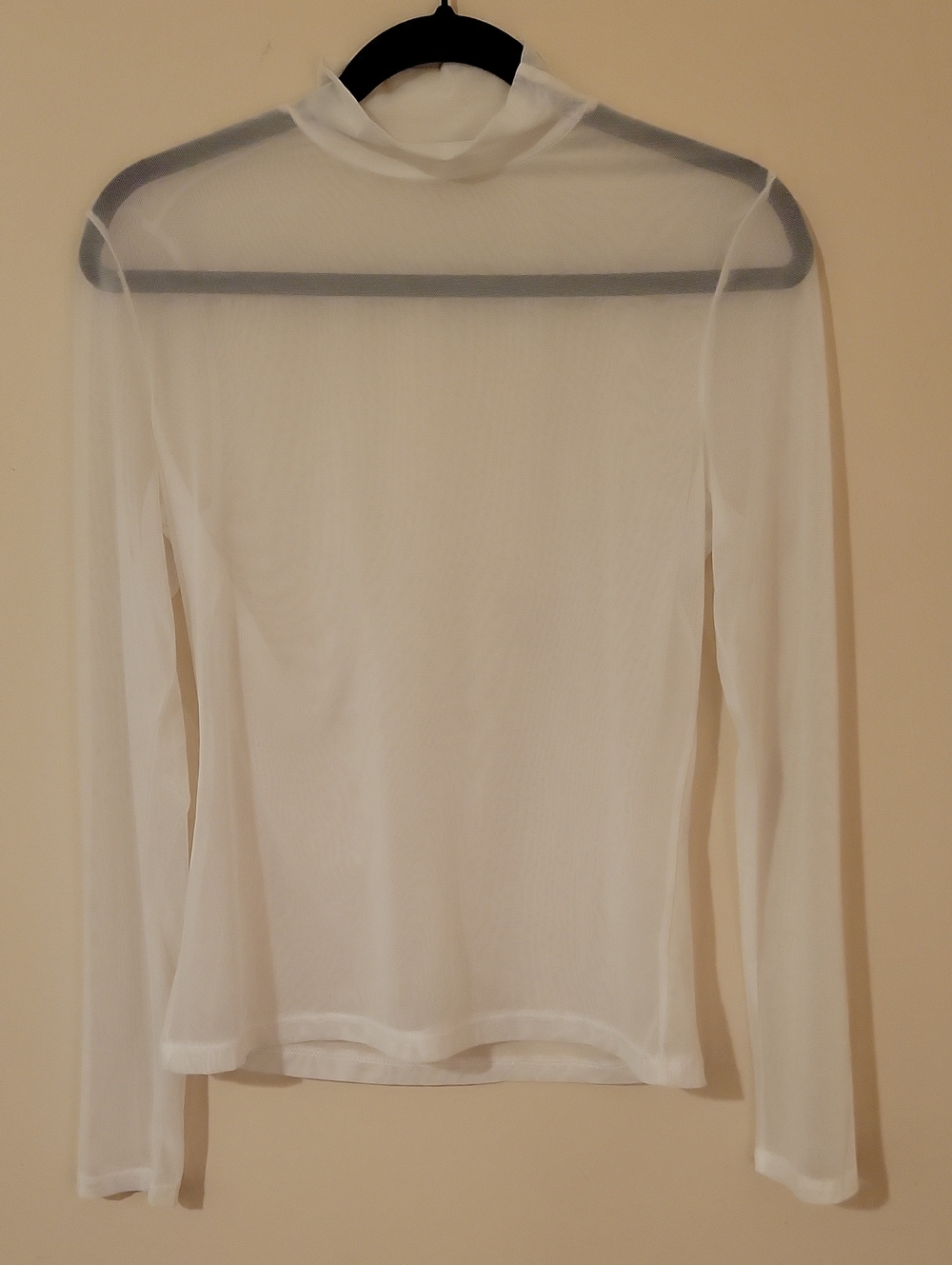 56g nlt Women's White Sheer Mesh Long-Sleeve Mock Neck Top